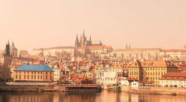 Destination-Prague-Castle