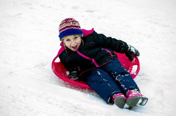 Activity-Tobogganing-Child