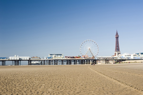 Blackpool beach and pier